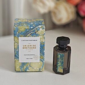 New L'Artisan Un Air de Bretagne edp Mini Size 5 mL/ 0.17 oz Splash